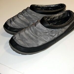 Men’s Columbia Omni-heat slippers Size 9